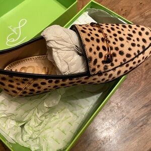 Brand new never worn Sam Edelman loafers.